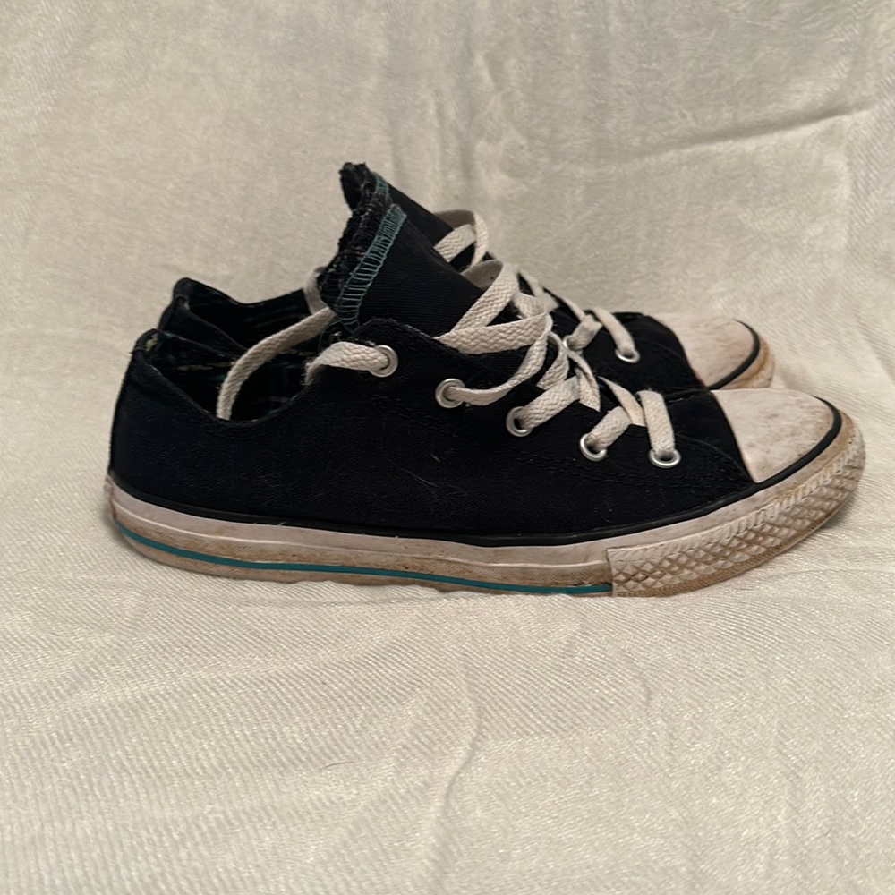 Converse All Star Double Tongue sz 4 Juniors!